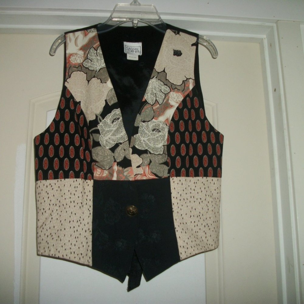 COWGIRL FARM PRAIRIE FOLKLORE PATCHWORK VEST M